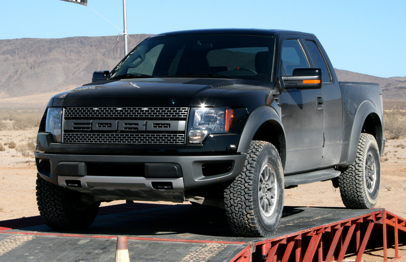 Illustration for article titled 2010 Ford F-150 SVT Raptor: First Ride